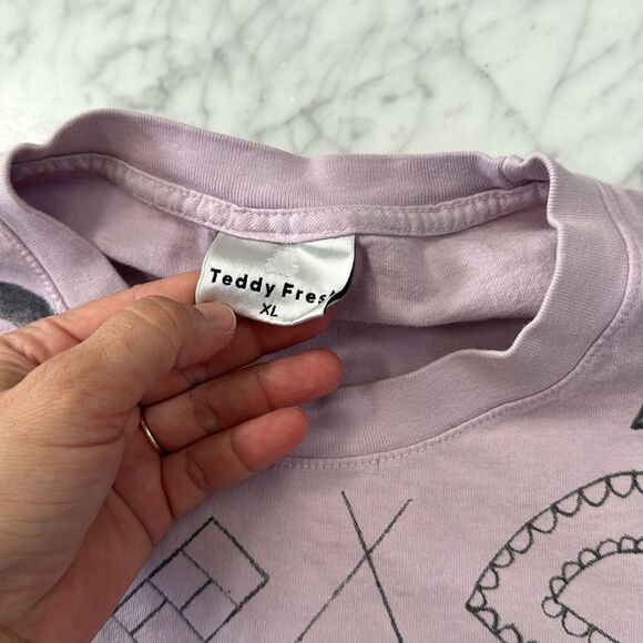 Teddy Fresh Marker Sketch T Shirt By Hila Klein Made In The Year Of 2020 size XL - Picture 3 of 9